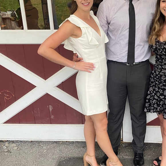 Ivory French connection rehearsal dinner dress worn once - Picture 2 of 2